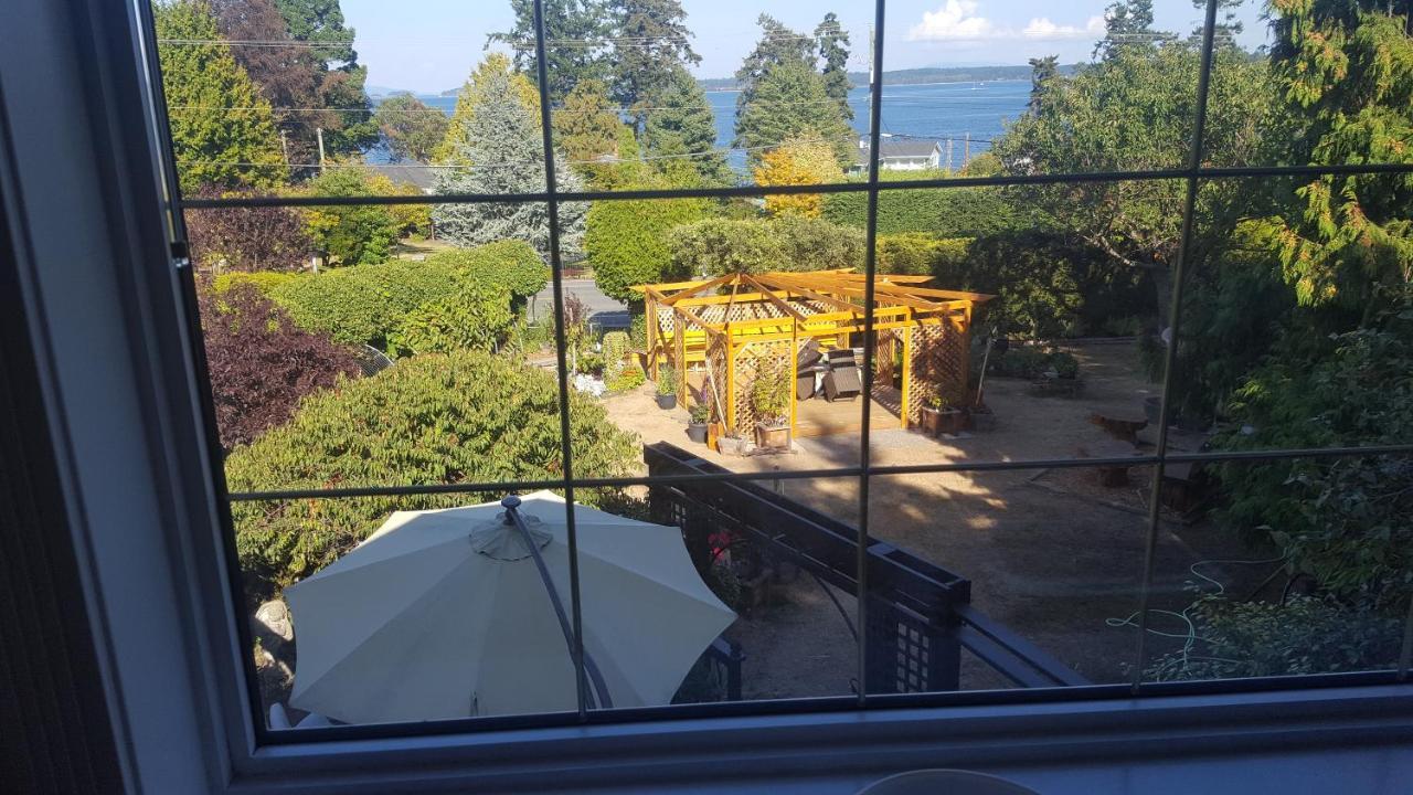 By The Sea Bnb, Sidney Victoria Bc Exterior photo